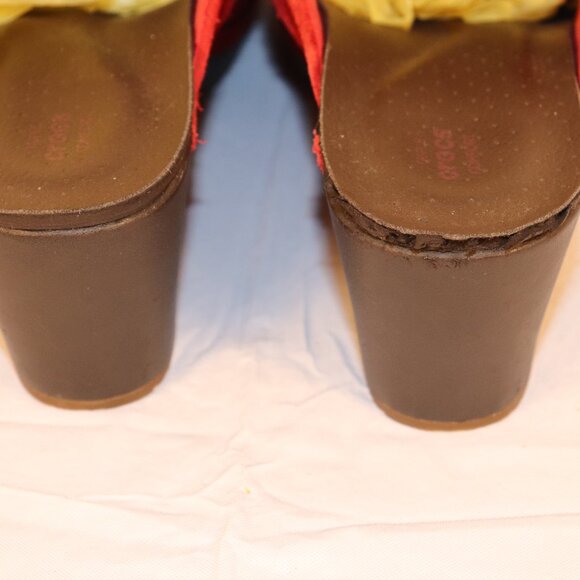 Women's Cogs Mules Size 8 Red Leather Buffed with 1in Heel Excellent Condition - Picture 2 of 7